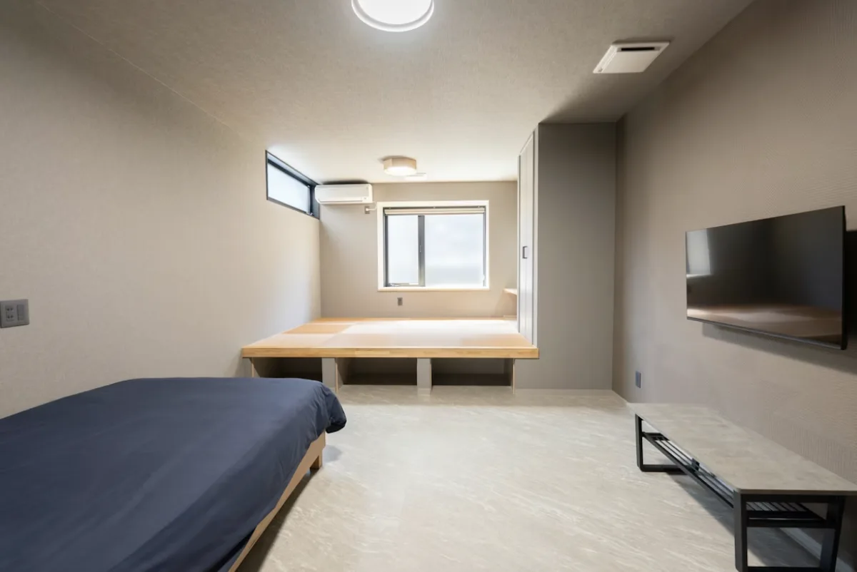 HOTEL PG-III 4名タイプ 【OPEN記念価格】2名利用でお得|和モダン客室|最大4名|無料駐車場|長期滞在歓迎